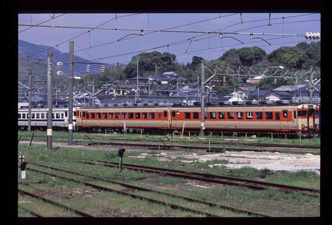 20年前あの頃 全盛期の有田陶器市 その1: 門鉄 早岐客貨車区