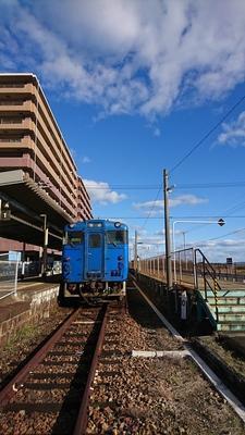 年末の福岡行 西戸崎から酒殿へ: 門鉄 早岐客貨車区